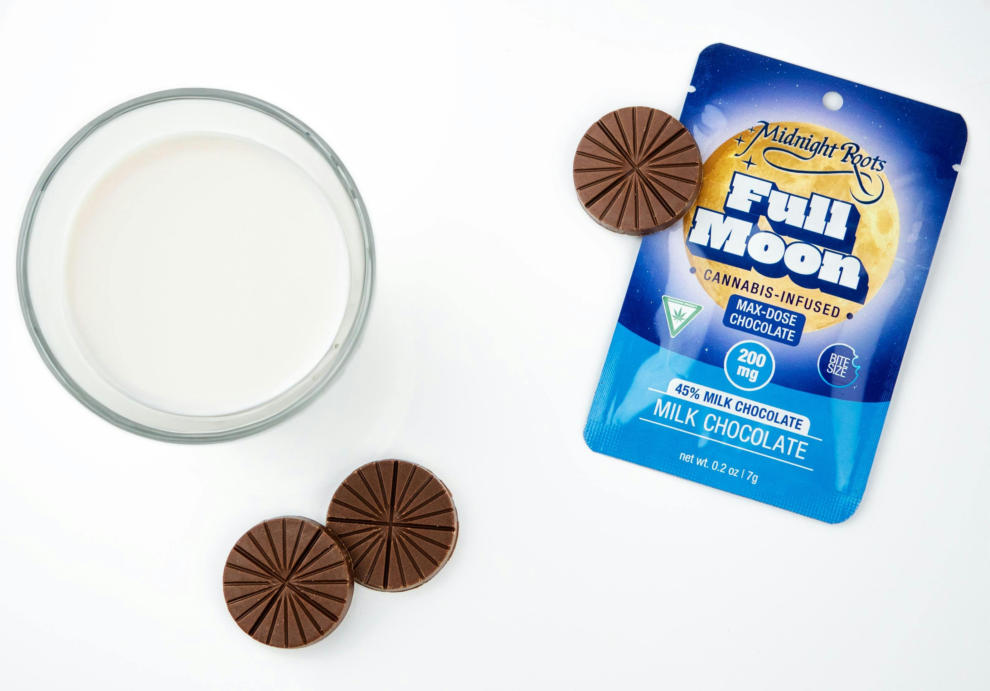 Midnight Roots | Full Moon | Milk Chocolate | 200mg Chocolate - Main view